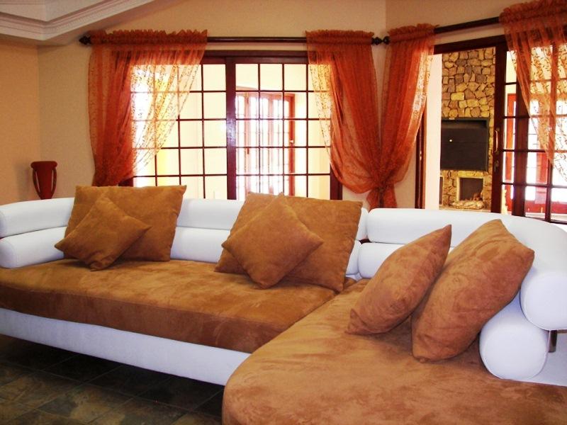 De Home Ekhaya Guest House Secure Your Hotel, SelfCatering, or Bed