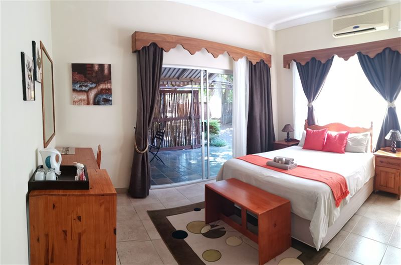 Cosy Lodge Guest House Secure Your Holiday, SelfCatering, or Bed and Breakfast Booking Now!