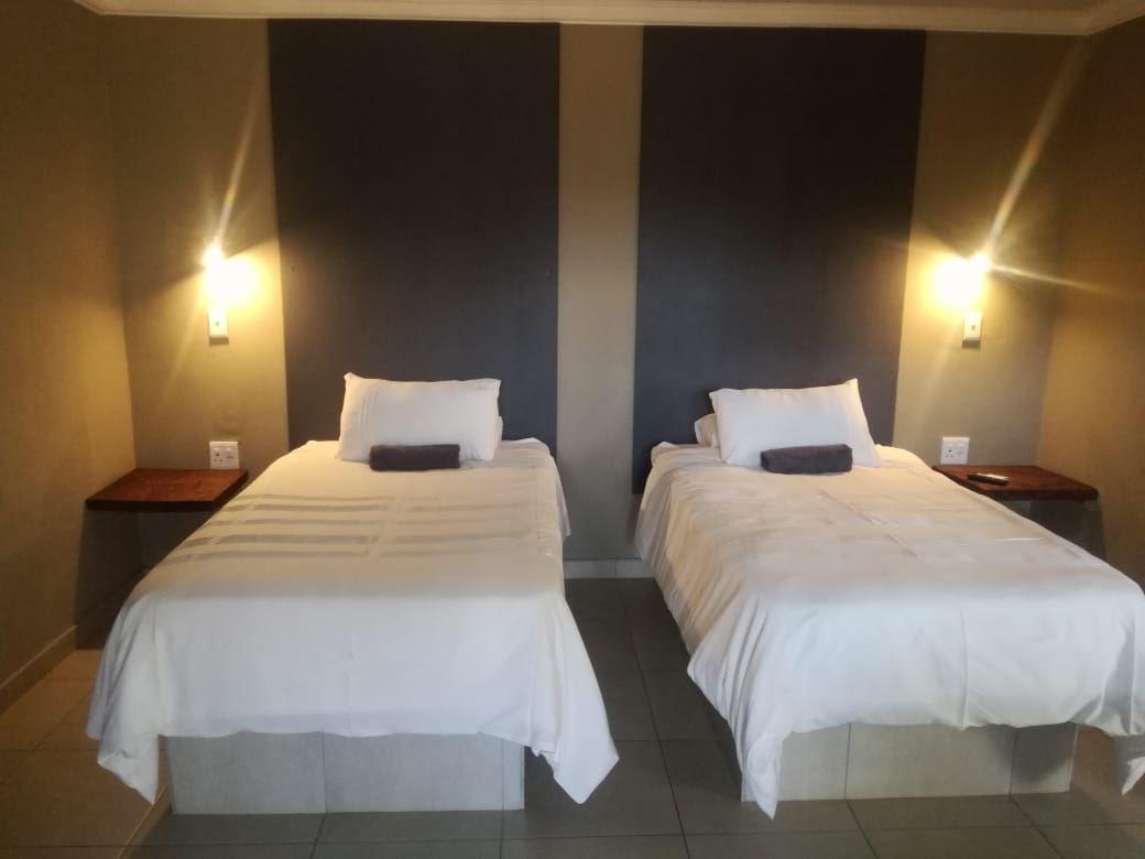 Avanti Guesthouse Zeerust Affordable Deals Book SelfCatering or