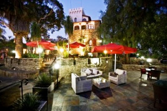 Leos at the Castle
