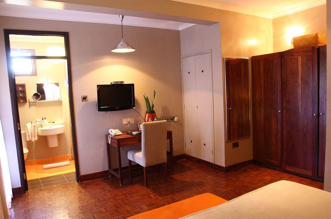 Bay Leaf Boutique Hotel Affordable Deals Book SelfCatering or Bed