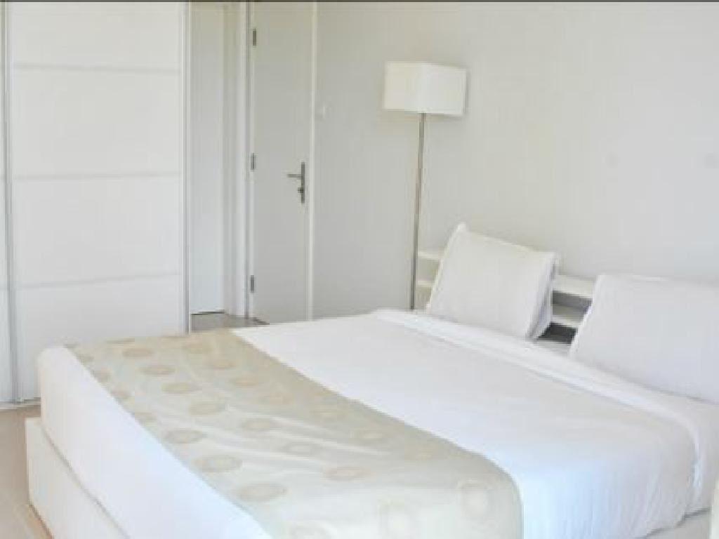 The Seventeen Apartment Hotel Special Deals and Offers Book Now!