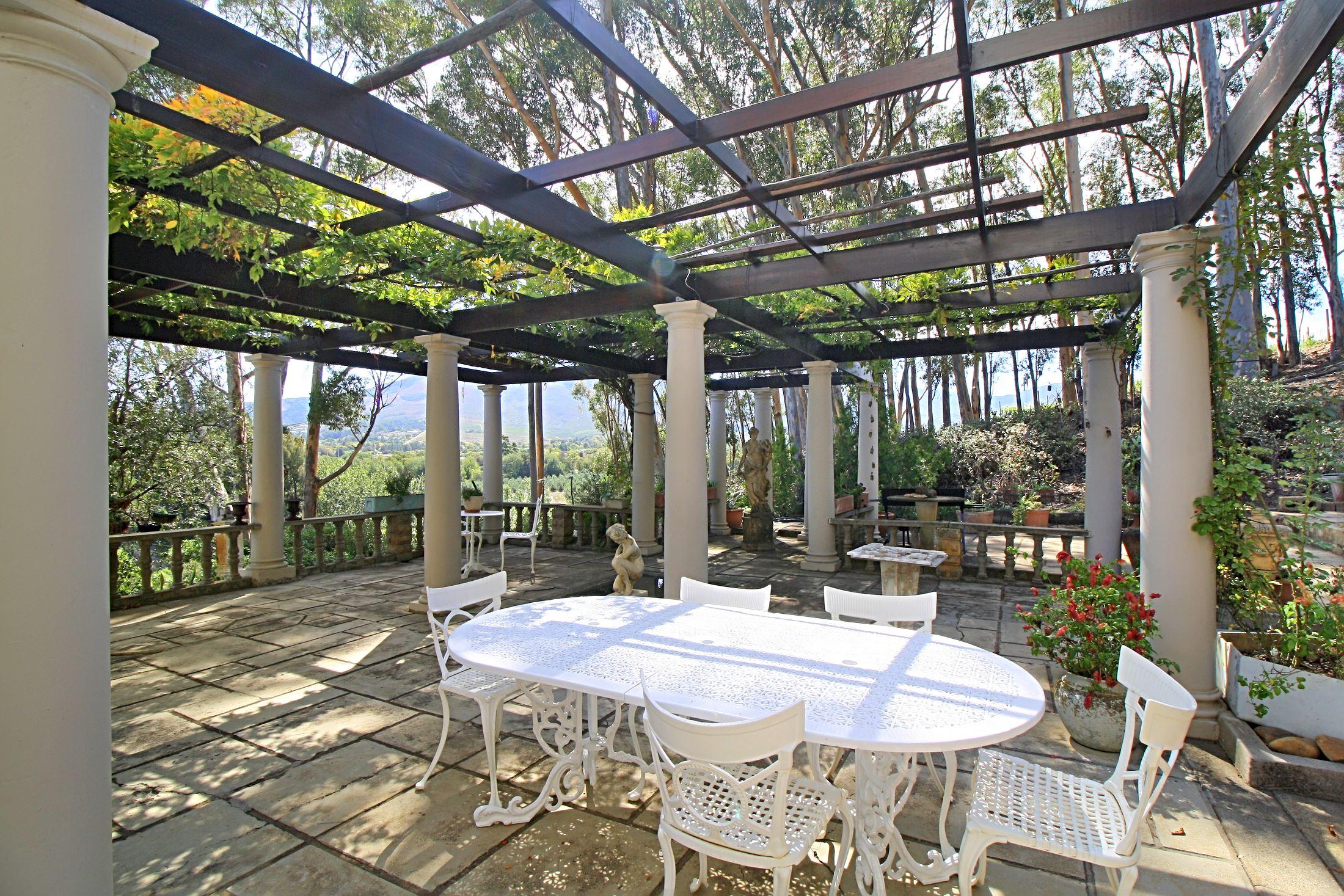 Morton Manor Book Your Dream SelfCatering or Bed and Breakfast Now!