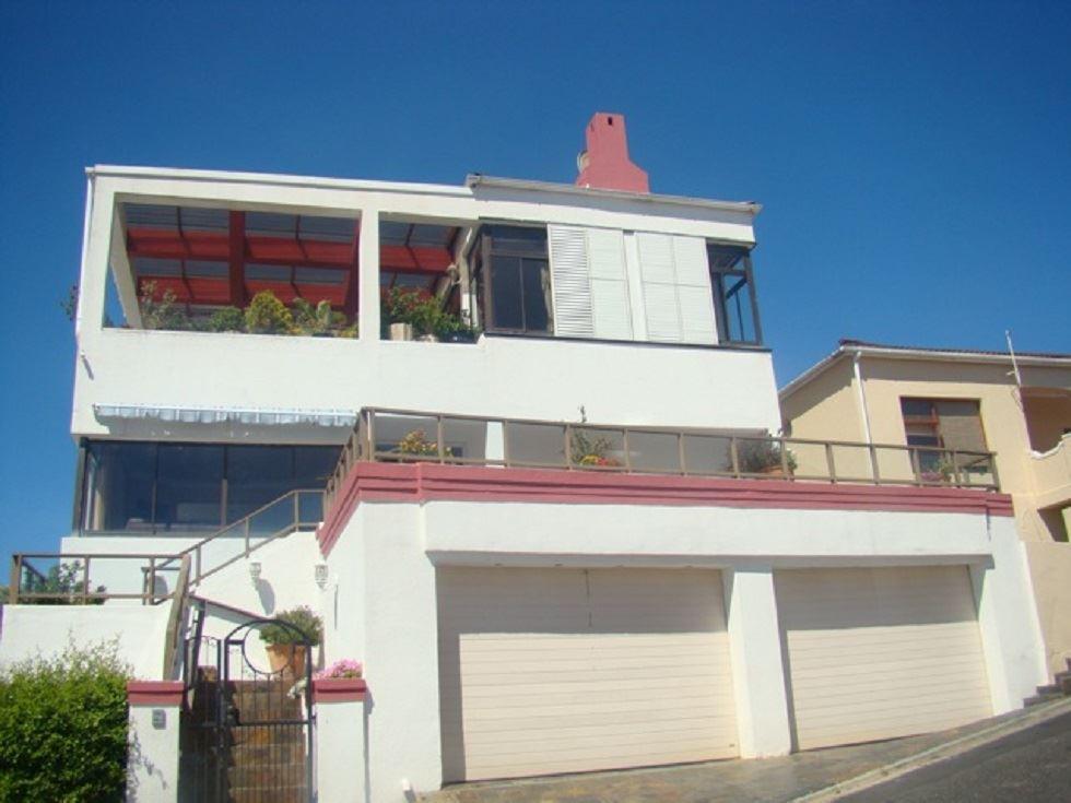 Marsden Court Secure Your Holiday, SelfCatering, or Bed and