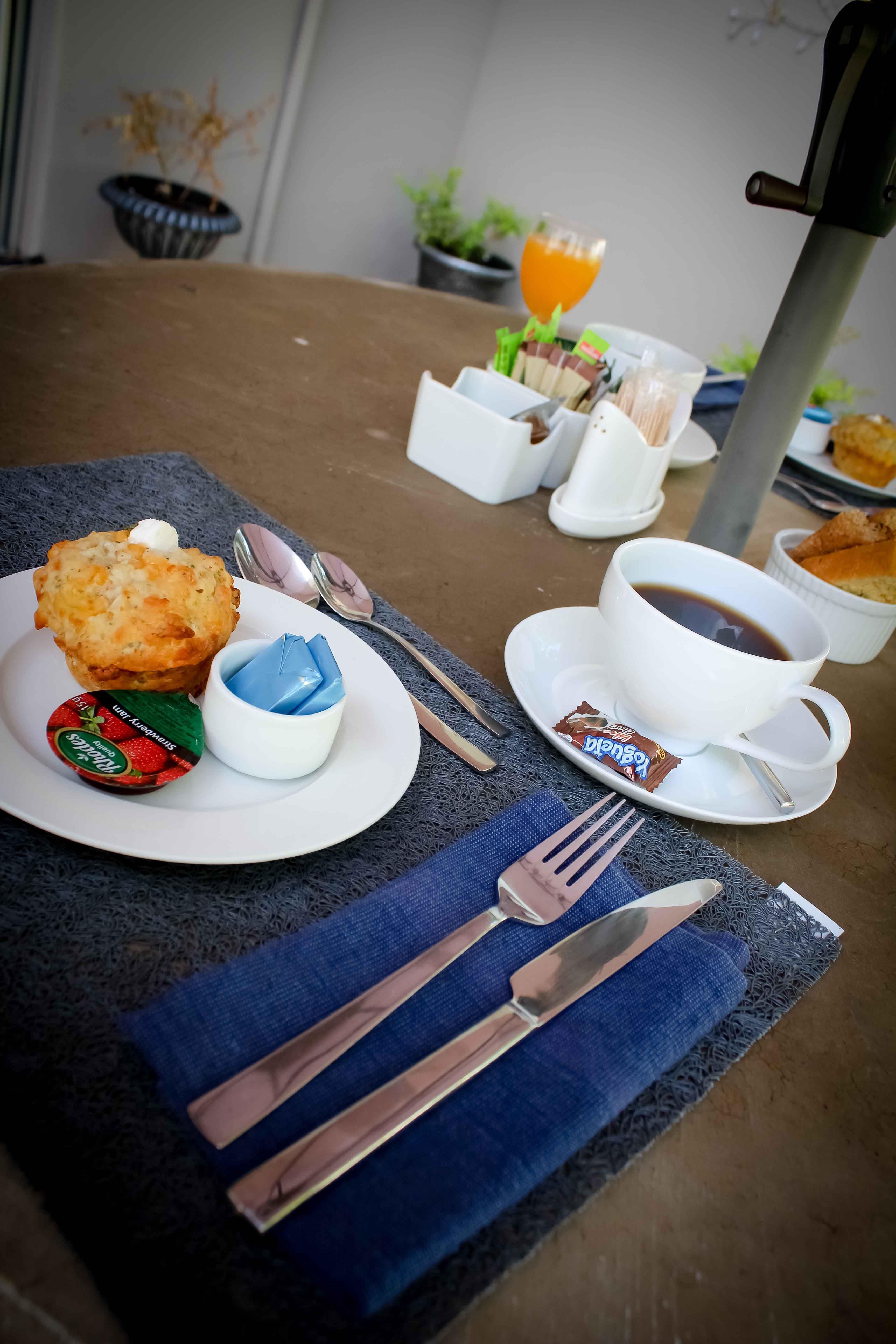 La Provence Guest House Get the Best Deal Book SelfCatering or Bed and