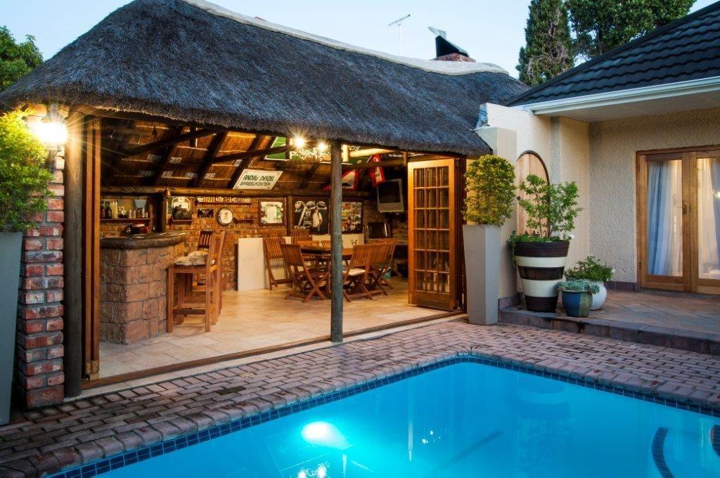 Ascot Place Guesthouse Affordable Deals Book SelfCatering or Bed