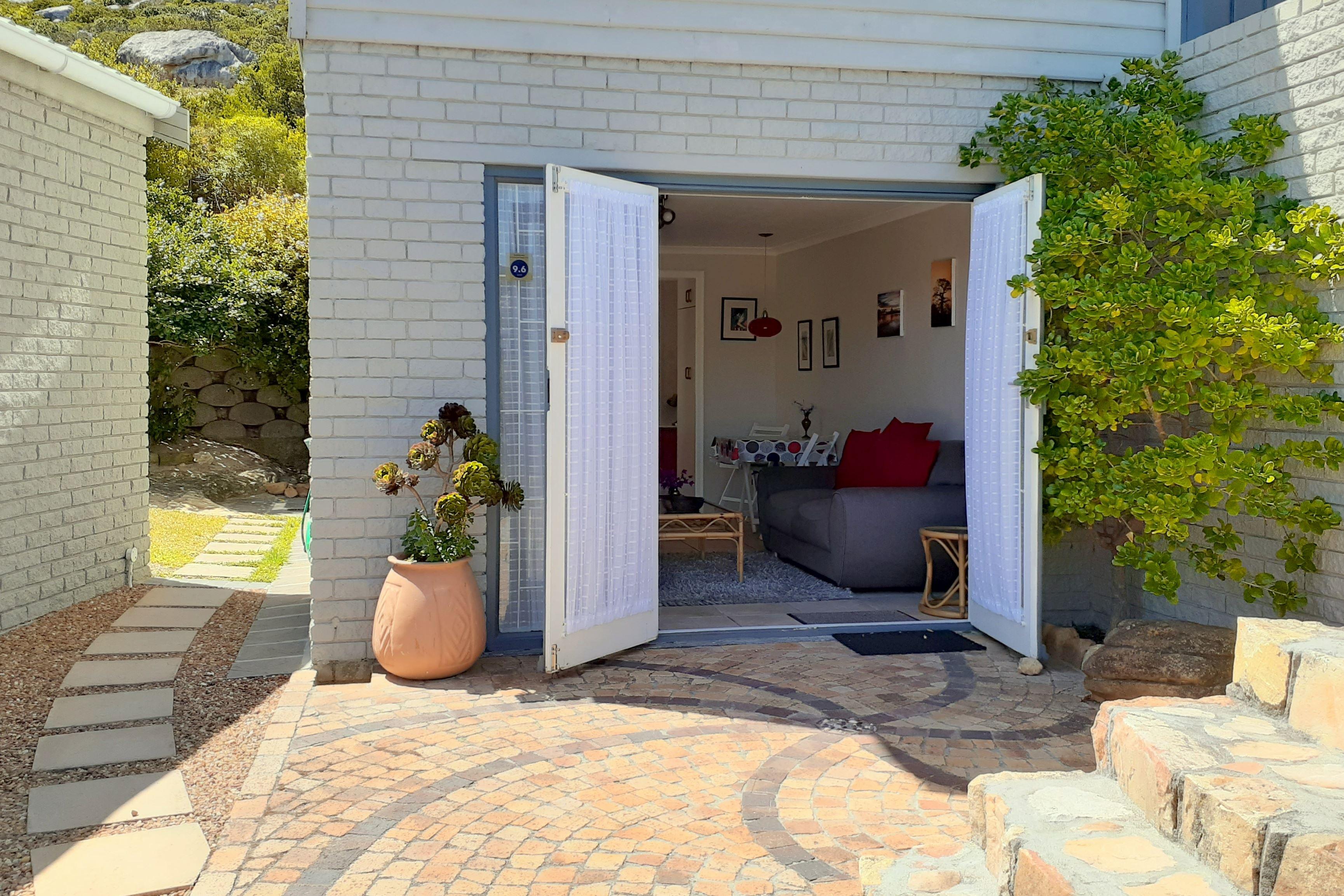 Holiday Apartment Glencairn Secure Your Holiday, SelfCatering, or