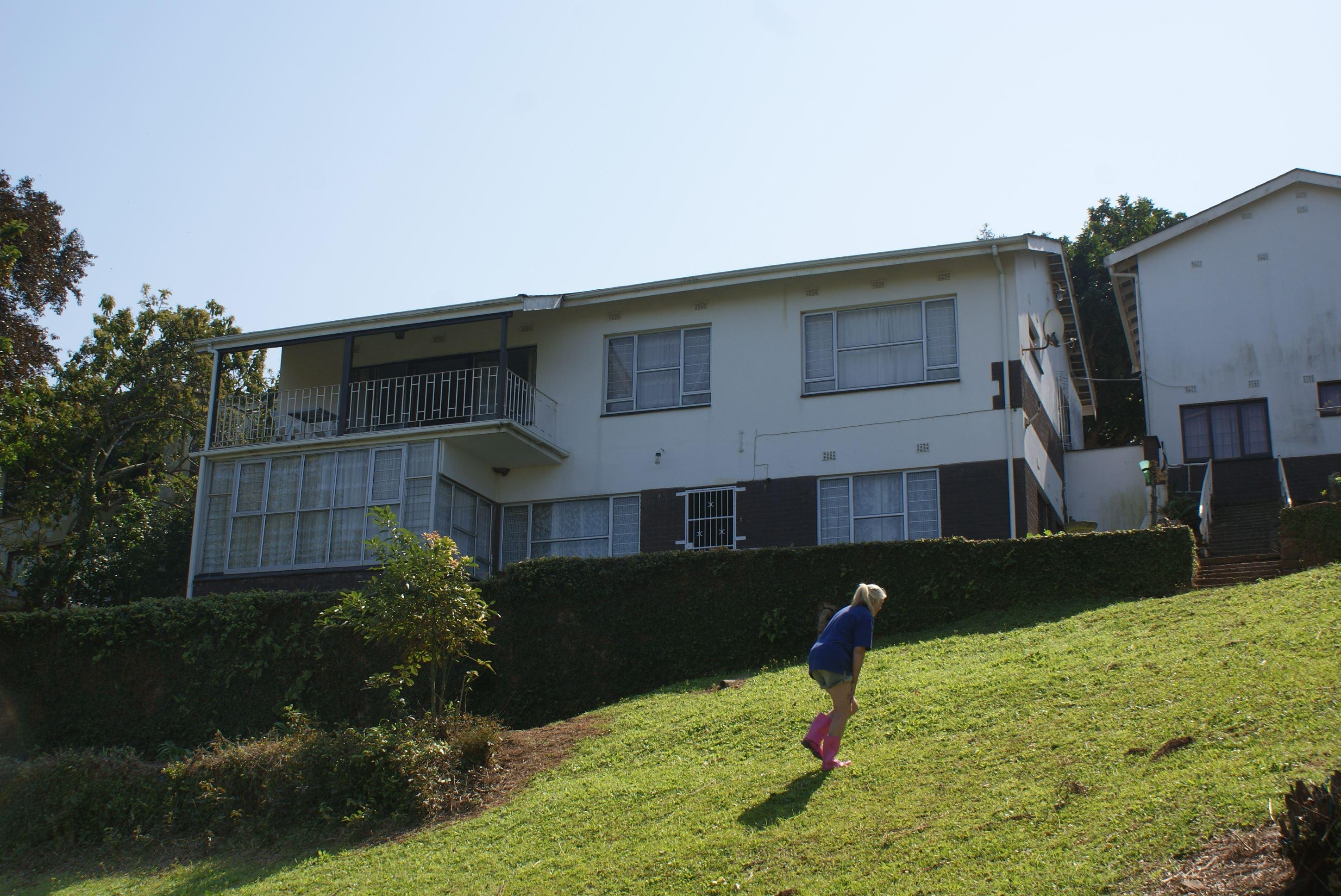 Roots 10 Egerton Road Secure Your Holiday, SelfCatering, or Bed and Breakfast Booking Now!