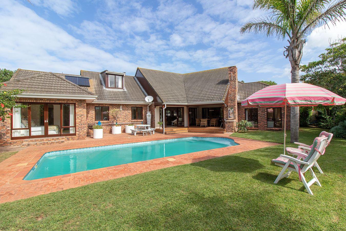 Ocean Air Beach House KentononSea Secure Your Hotel, SelfCatering