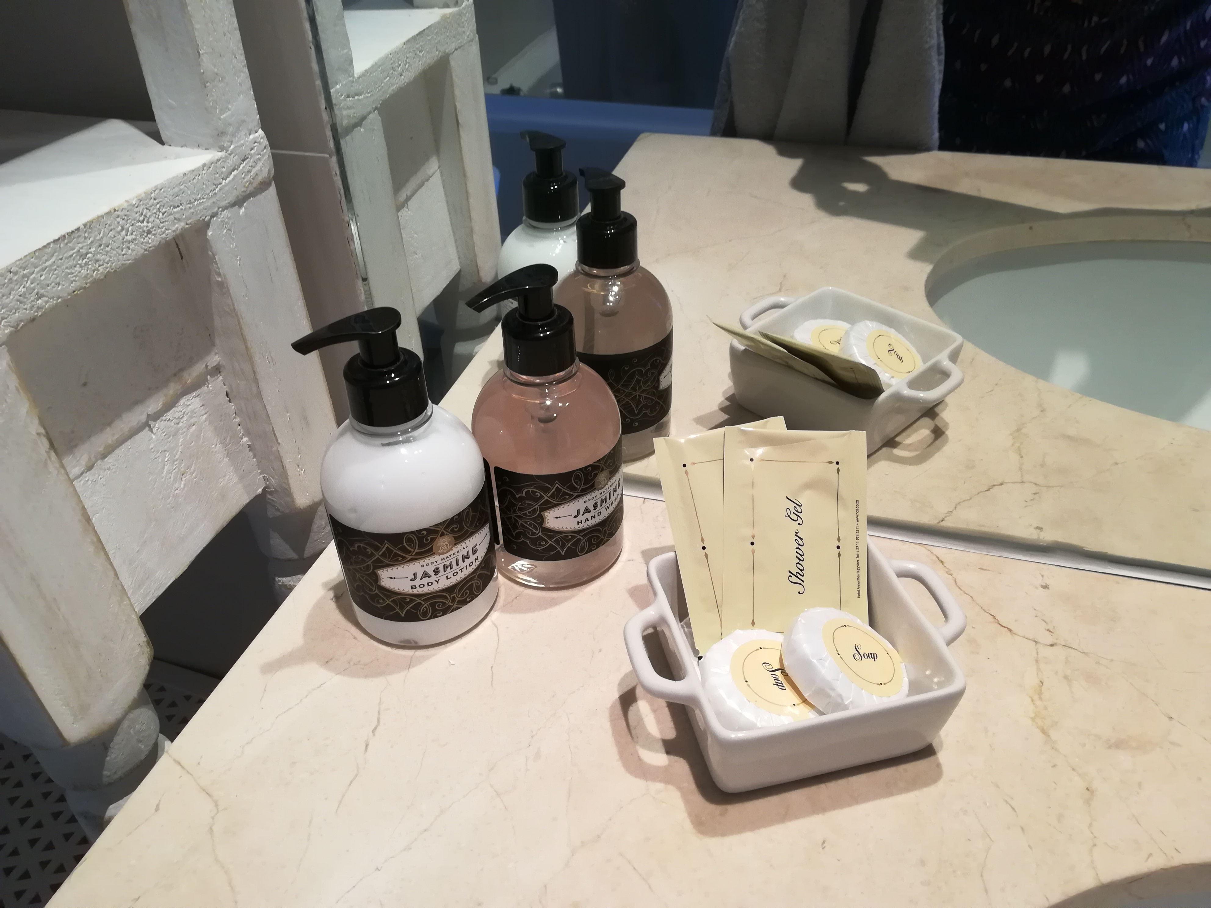 1009 Fountains Hotel Reserve Your Hotel, SelfCatering, or Bed and