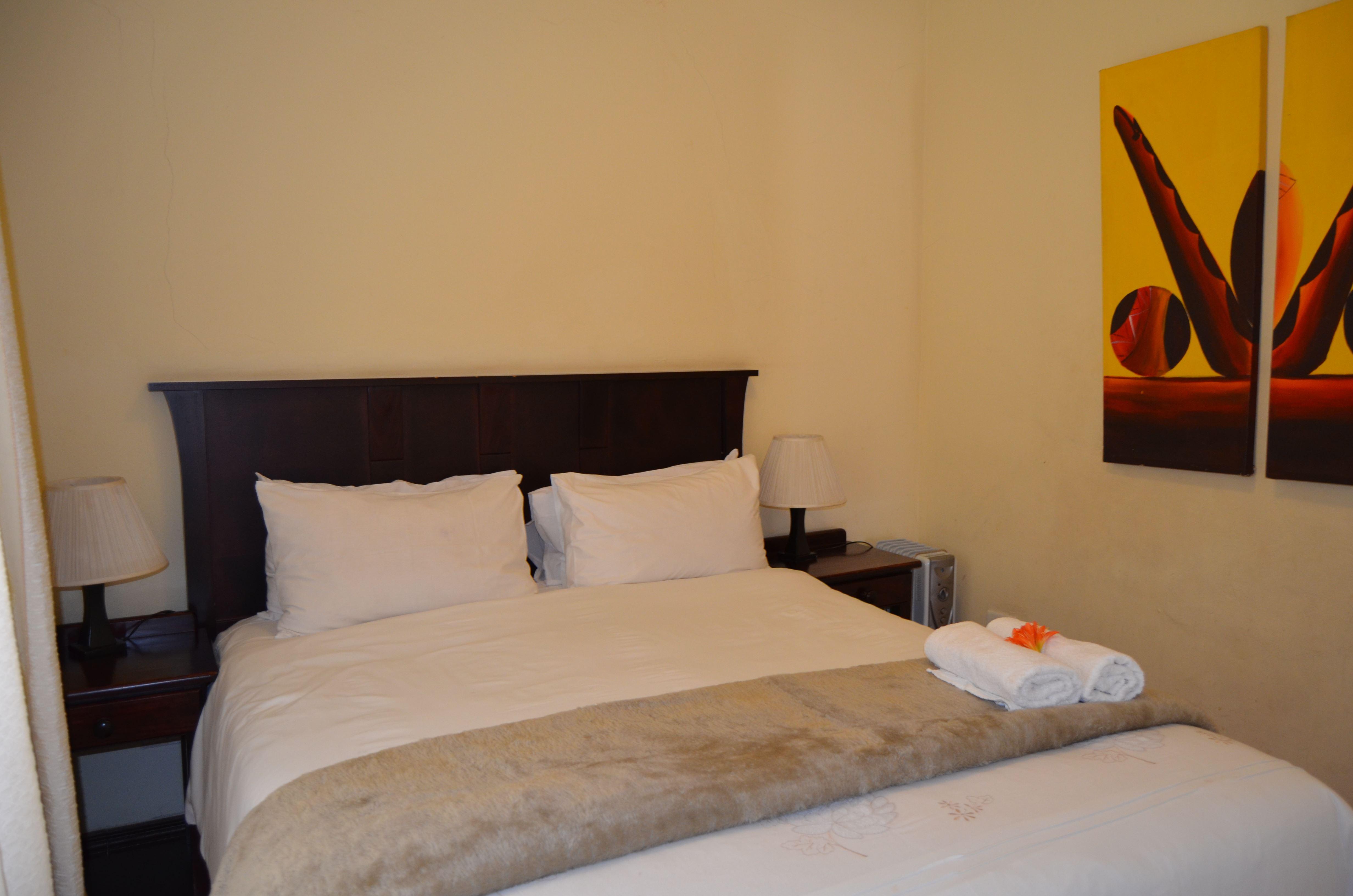 Leafy Apartments Ferndale Affordable Deals Book SelfCatering or Bed and Breakfast Now!