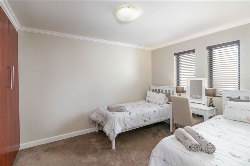 Blue Moon Apartment Find Your Perfect Lodging, SelfCatering, or Bed