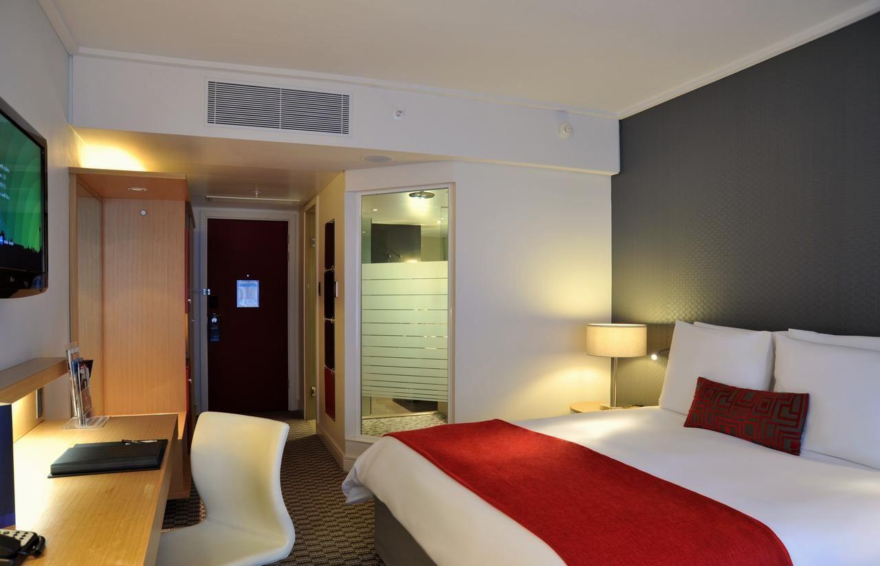 Radisson Blu Gautrain Hotel, Sandton Johannesburg Secure Your Hotel