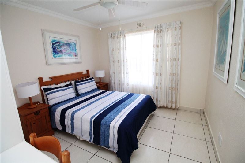 Laguna la Crete 41 Uvongo Sea View Affordable Deals Book Self