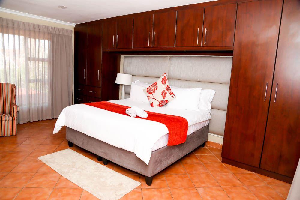 Niche Port Elizabeth Reserve Your Hotel, SelfCatering, or Bed and Breakfast