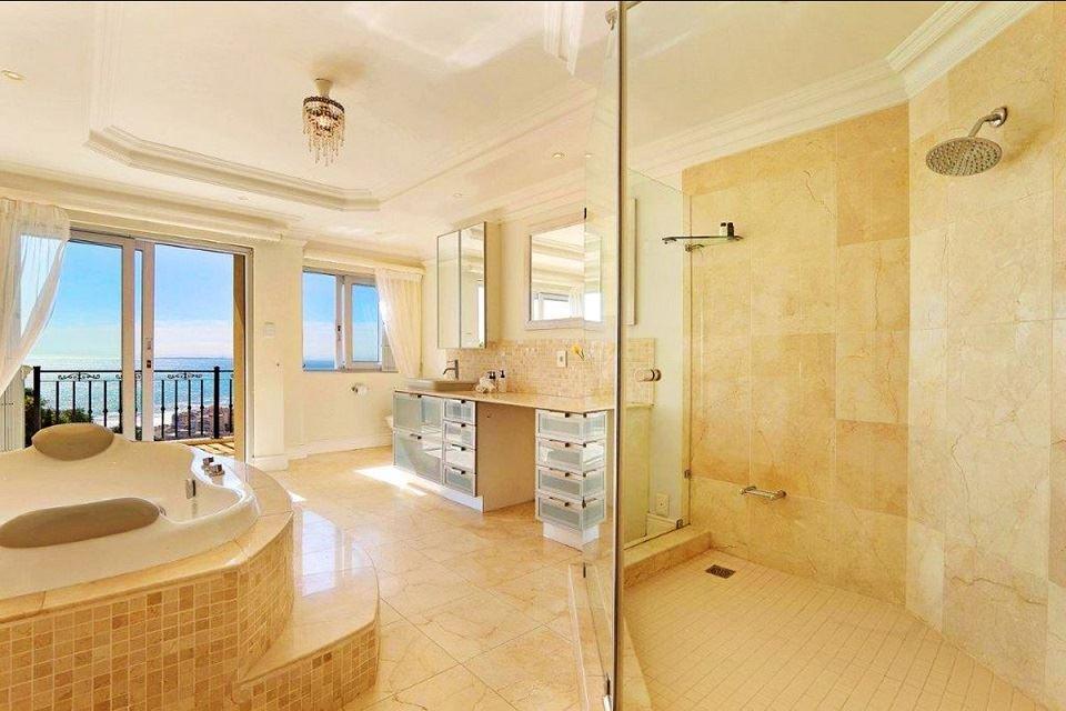 Casa Leon Affordable Deals Book SelfCatering or Bed and Breakfast Now!