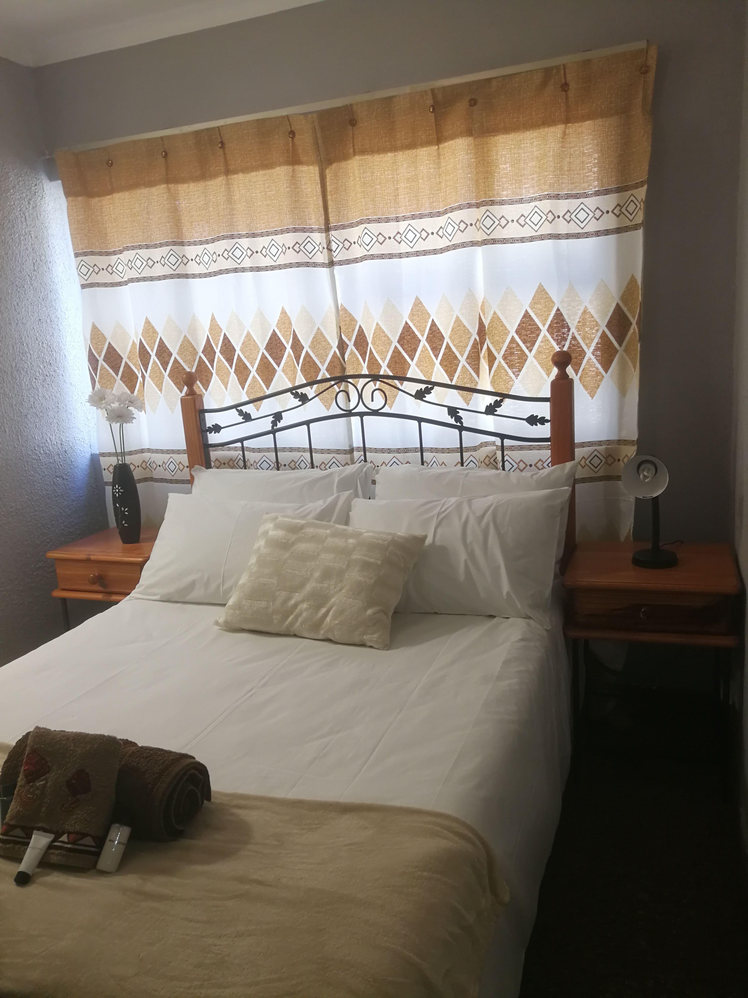 Cape Pine Guest House Pty Ltd Affordable Deals Book SelfCatering or Bed and Breakfast Now!