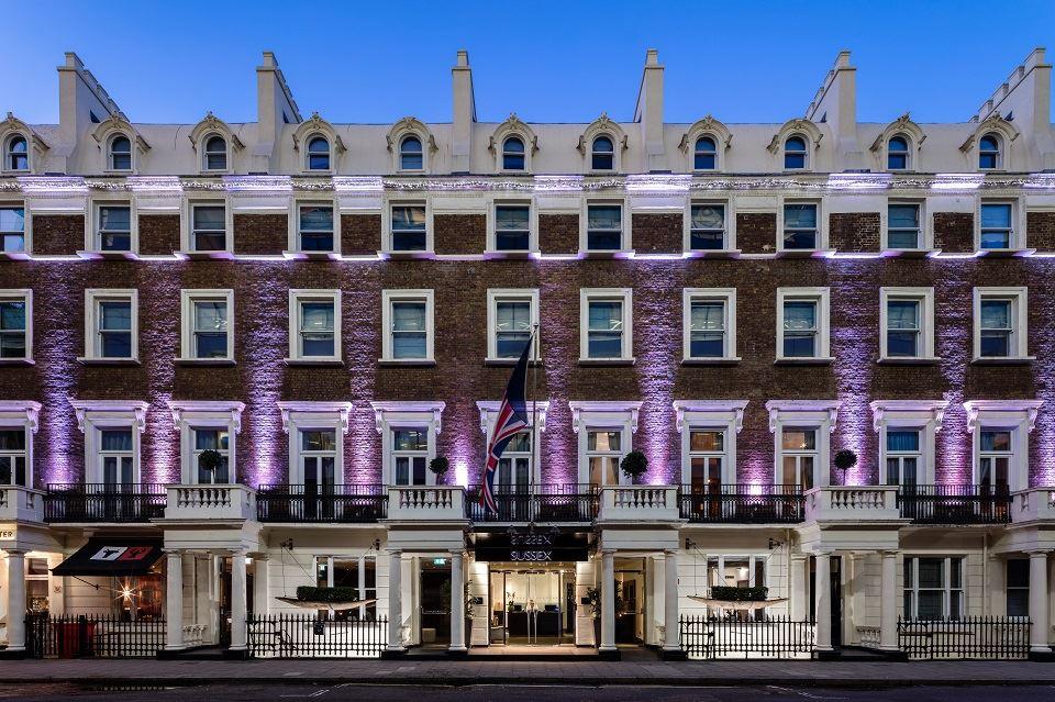 Radisson Blu Edwardian, Sussex Get the Best Deal Book
