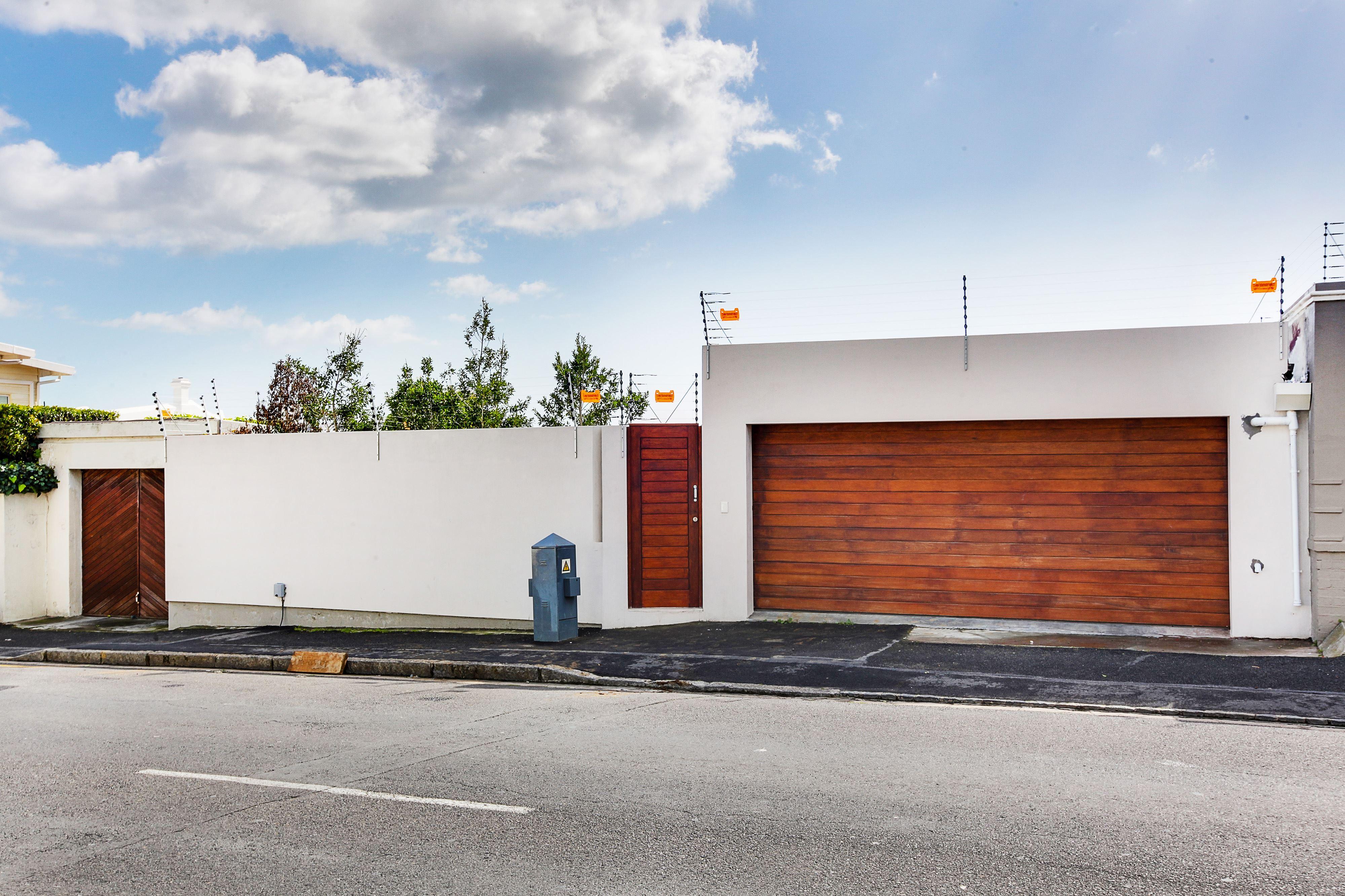 Cheviot Place Garden Apartment with Private Entrance Secure Your