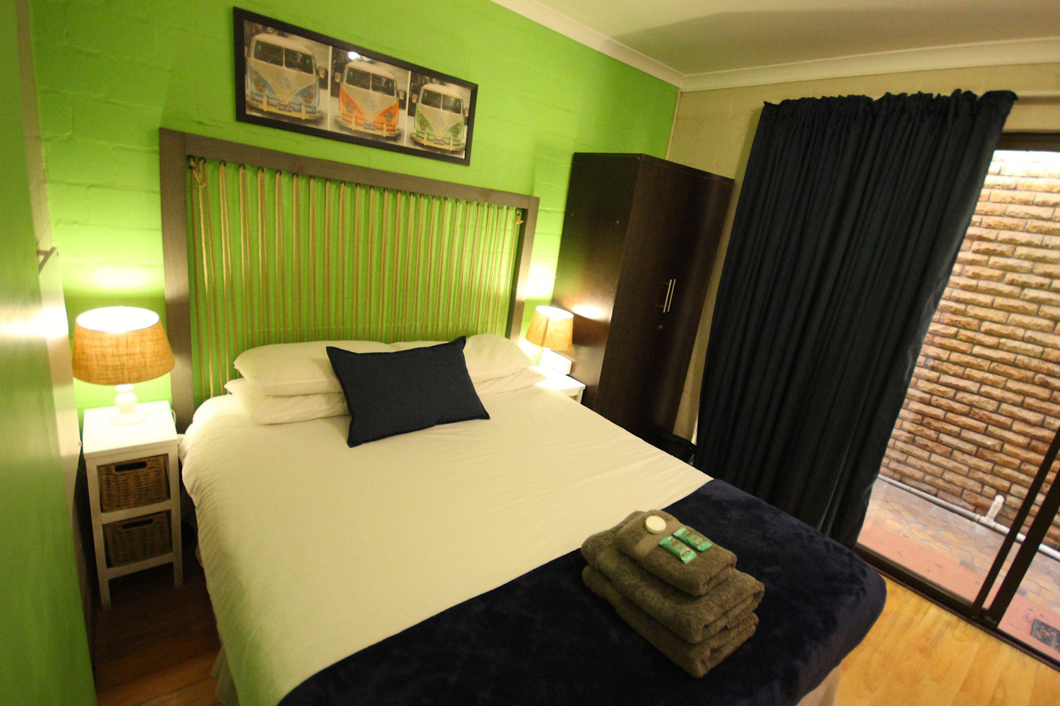 Saltycrax Backpackers & Surf Lodge Special Deals and Offers Book Now!