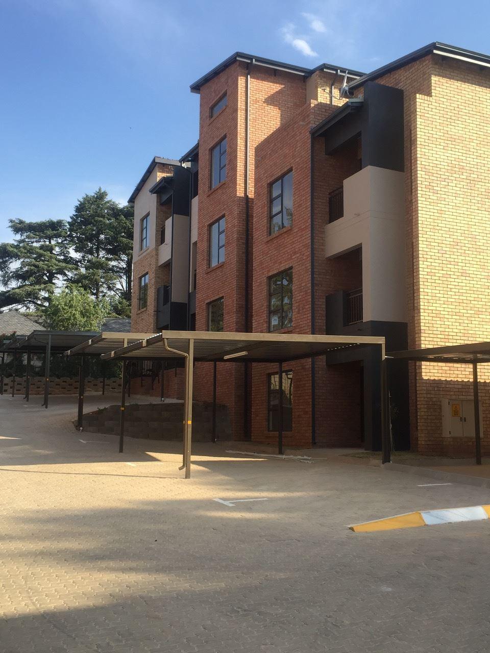 Leafy Apartments Cresta Book Your Dream SelfCatering or Bed and