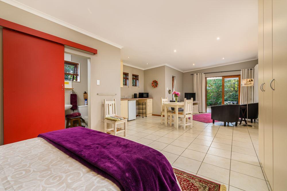 45 Alan Drive Walmer Downs Budget Deals and Offers Book