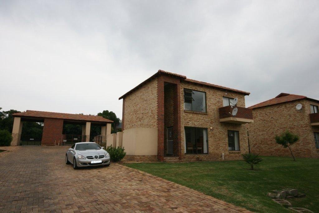 Fourways Apartments Affordable Deals Book SelfCatering or Bed and