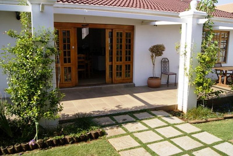 Villa de la Rosa Guest House Klerksdorp Book Your Dream SelfCatering