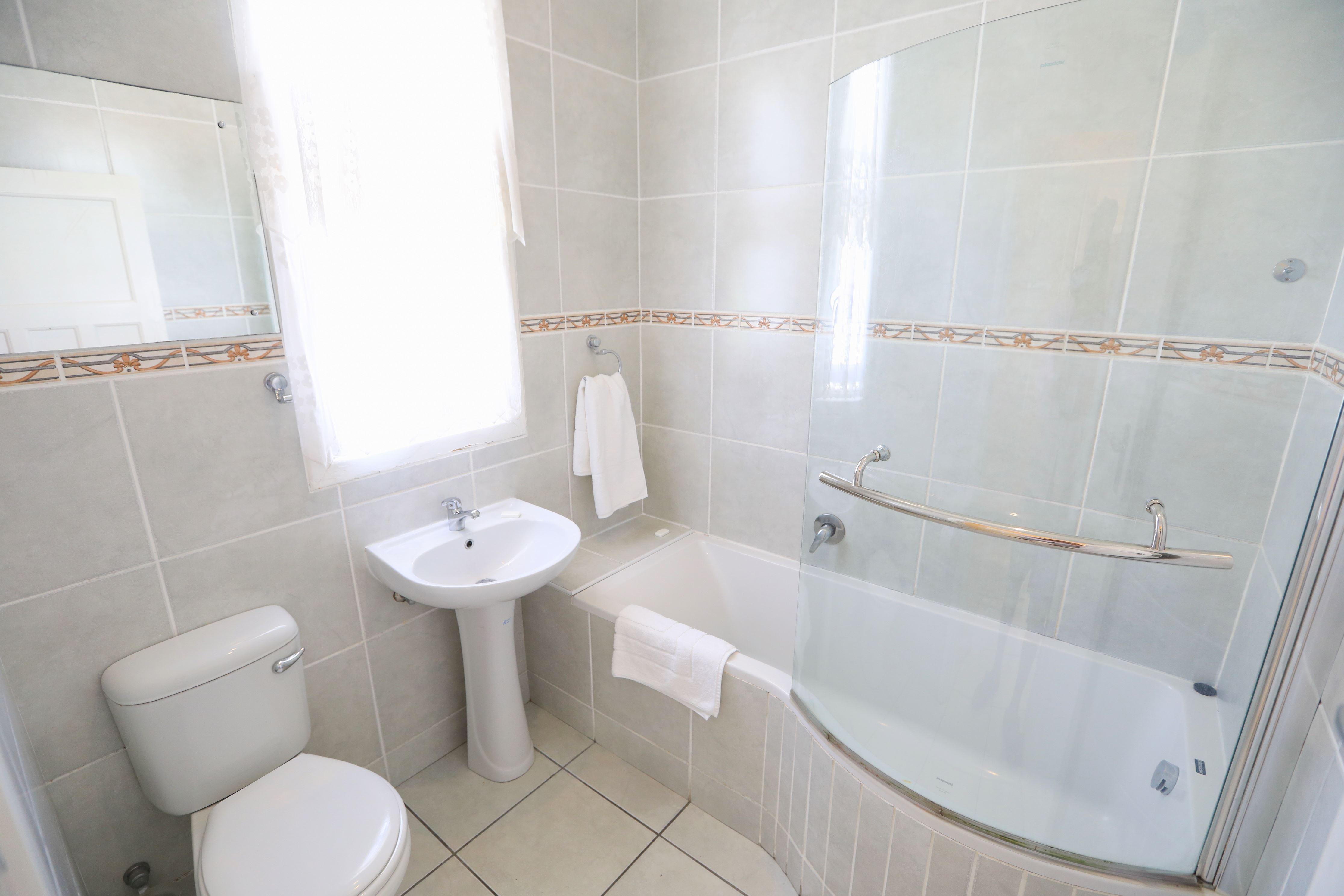 Ashby Holiday Reserve Your Hotel, SelfCatering, or Bed