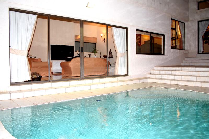 Bell Street Bed and Breakfast Affordable Deals Book SelfCatering