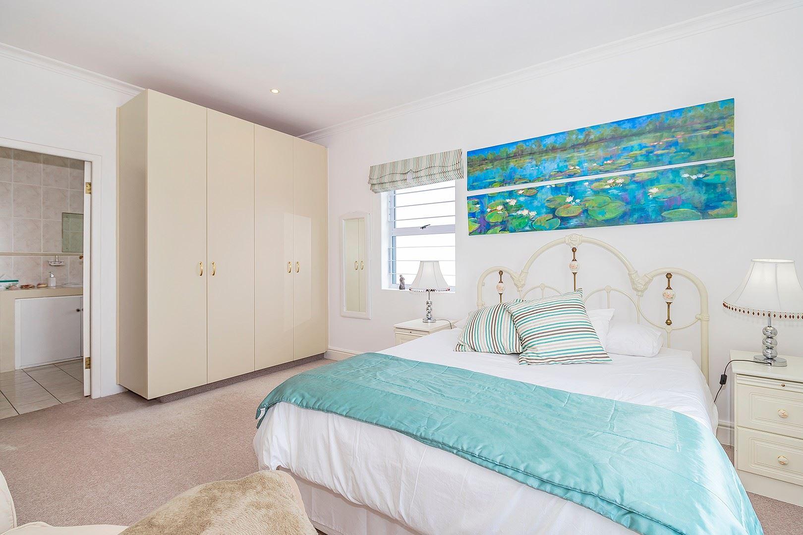 Lighthouse Apartments