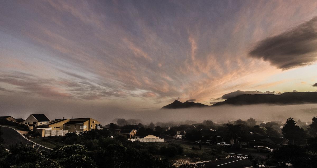 Capri Village Affordable Deals Book SelfCatering or Bed and