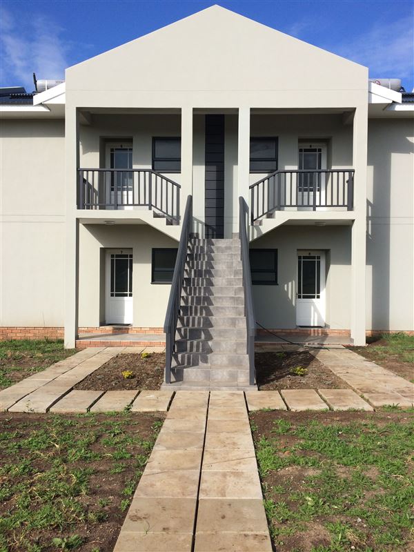 Gonubie Manor Secure Your Holiday, SelfCatering, or Bed and