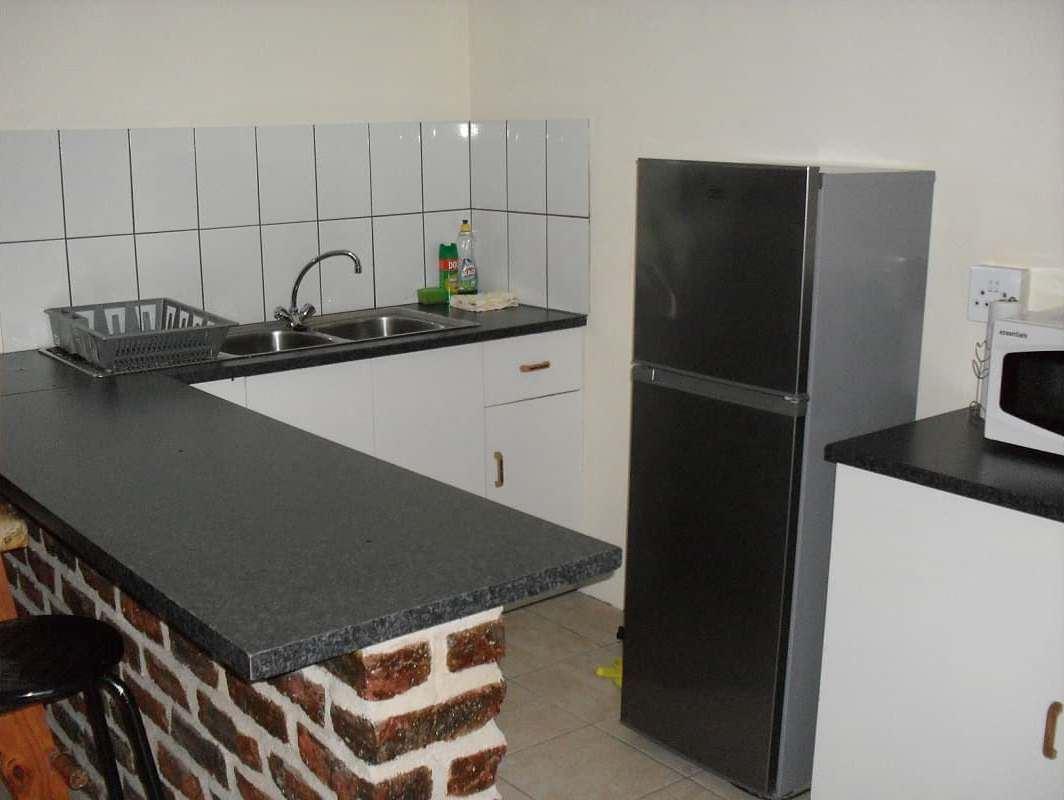 Lorraine's Guest House