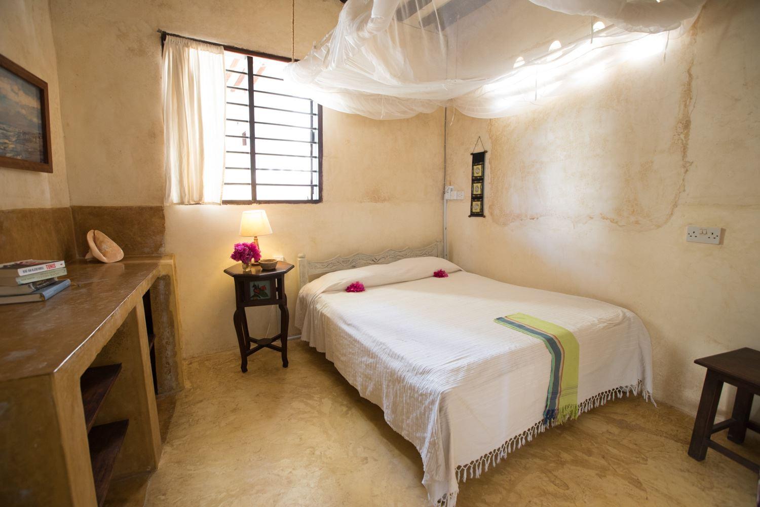 Banana House and Wellness Centre Secure Your Hotel, SelfCatering, or