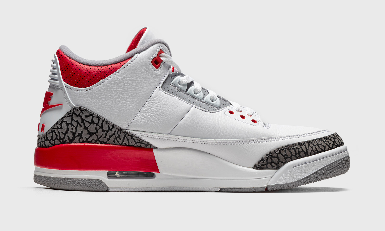AIR JORDAN III ‘FIRE RED’ - Sneakerbox TLVSneakerbox TLV