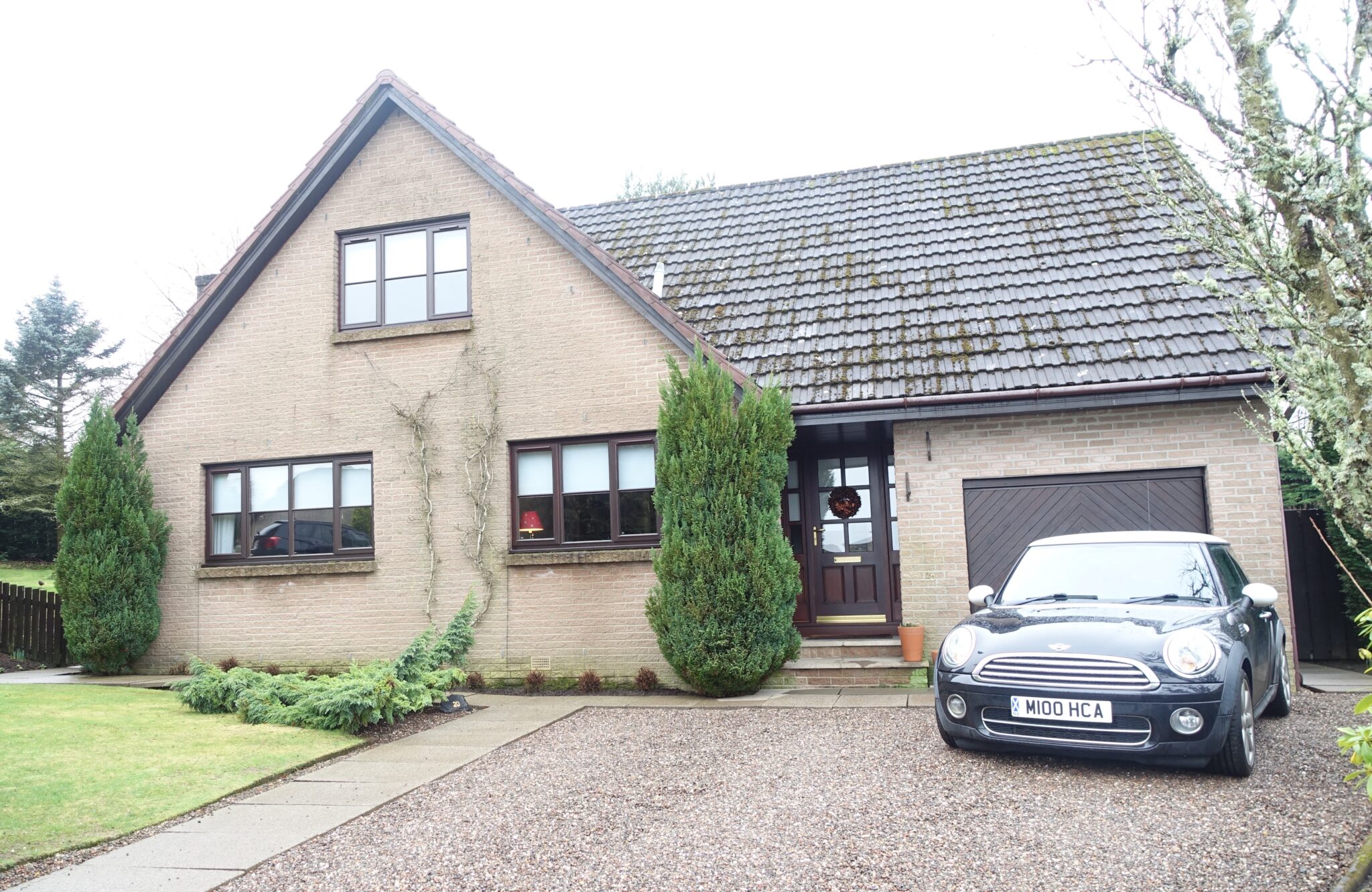 20 Gleneagles Court, Whitburn Sneddons SSC Solicitors & Estate Agents, West Lothian