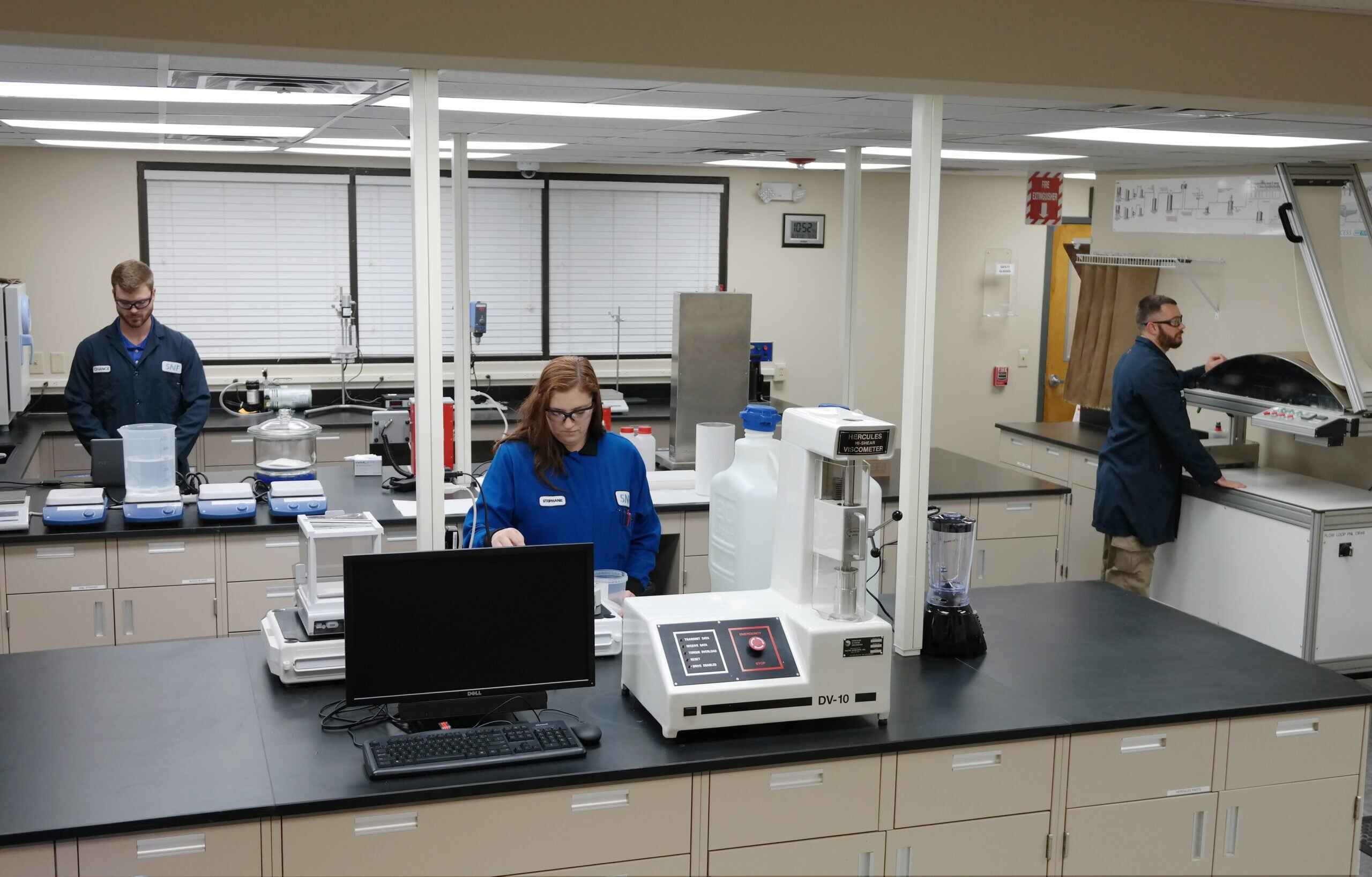 SNF Lab Services Testing & Analysis for Pulp & Paper Industry