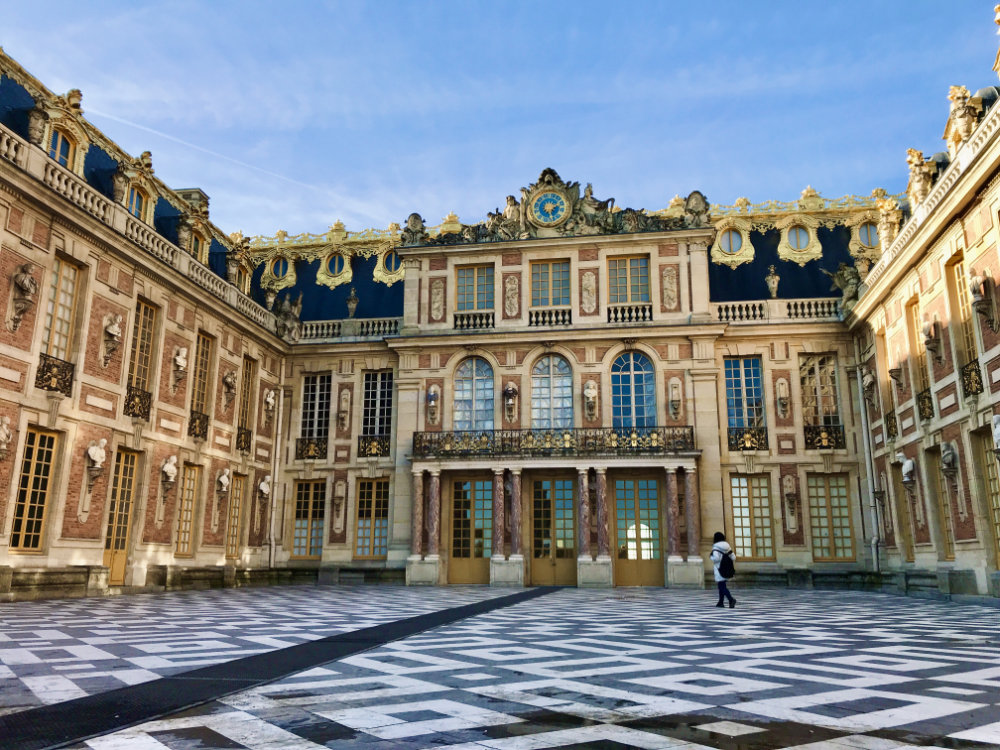 Visiting Palace Of Versailles A Royal History Of Opulence And Downfall