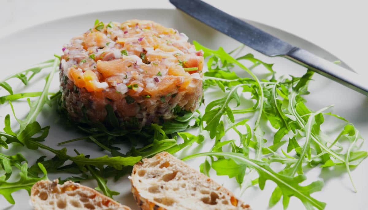 Salmon Tartare (French starter recipe) Snippets of Paris
