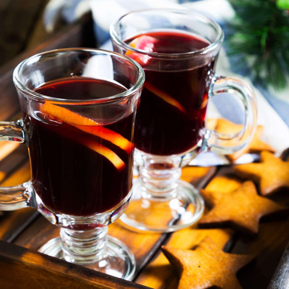 Vin Chaud Warm up your winter with Mulled Wine (Recipe)