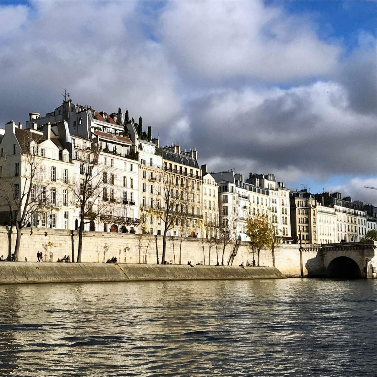 Cost of living in Paris (2024) Going behind the glamour