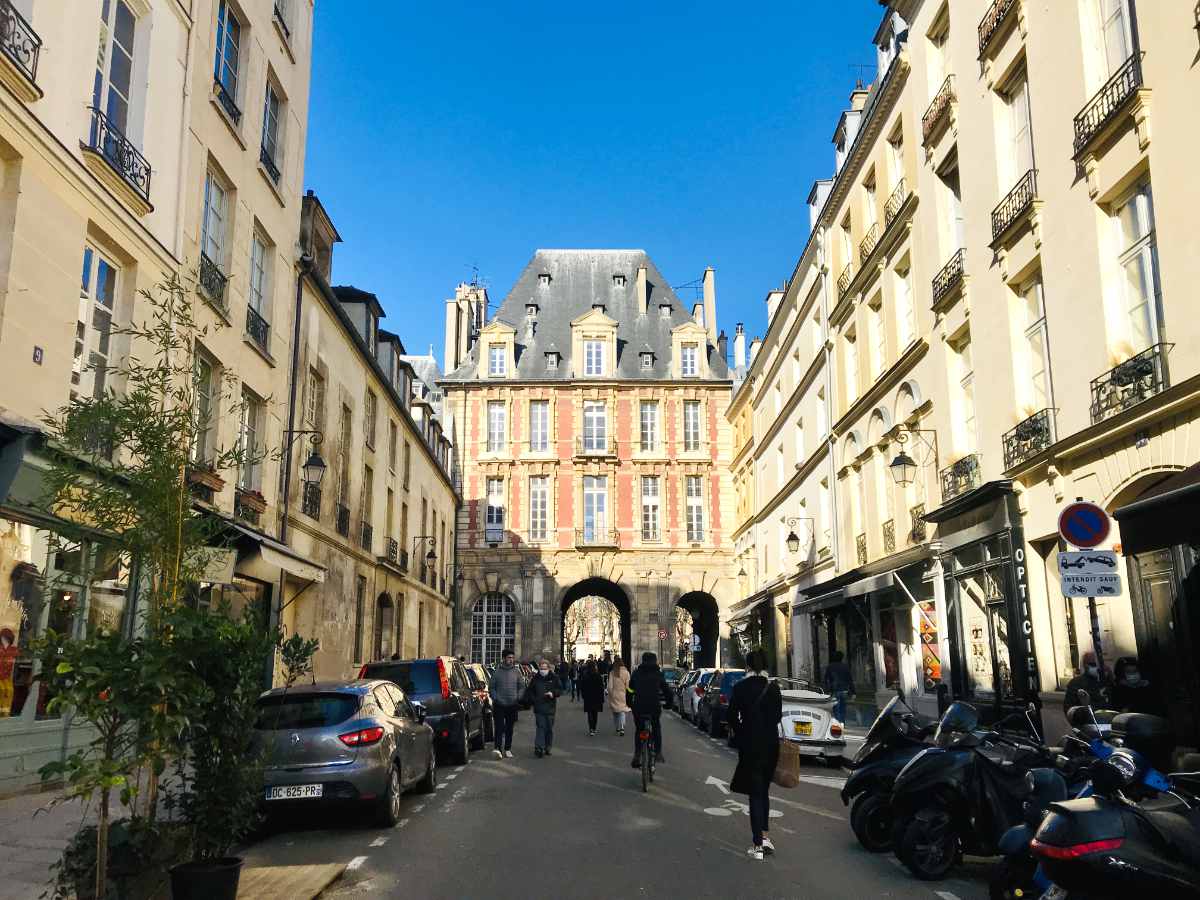 Experience the Marais Best sights, sounds, food, and (Paris)