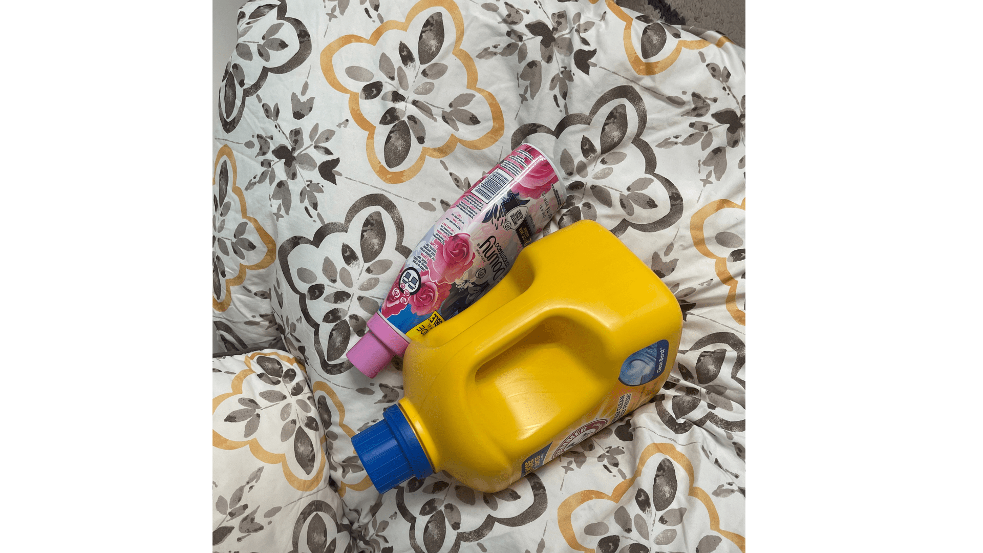 A Foolproof Method to Clean Your Comforter in the Bathtub