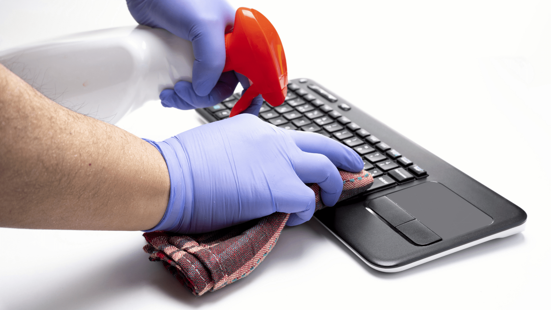 The Safest Way To Clean Oily Keyboard