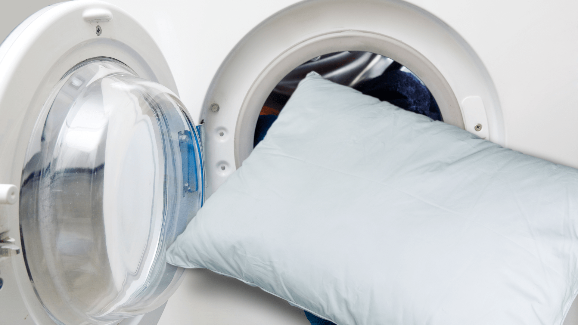 The Proper Way to Wash Pillows In a Washing Machine