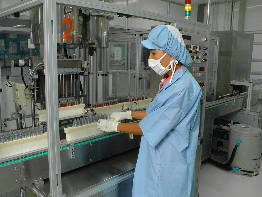 Cosmetics Manufacturing Process for Beauty Care S&J