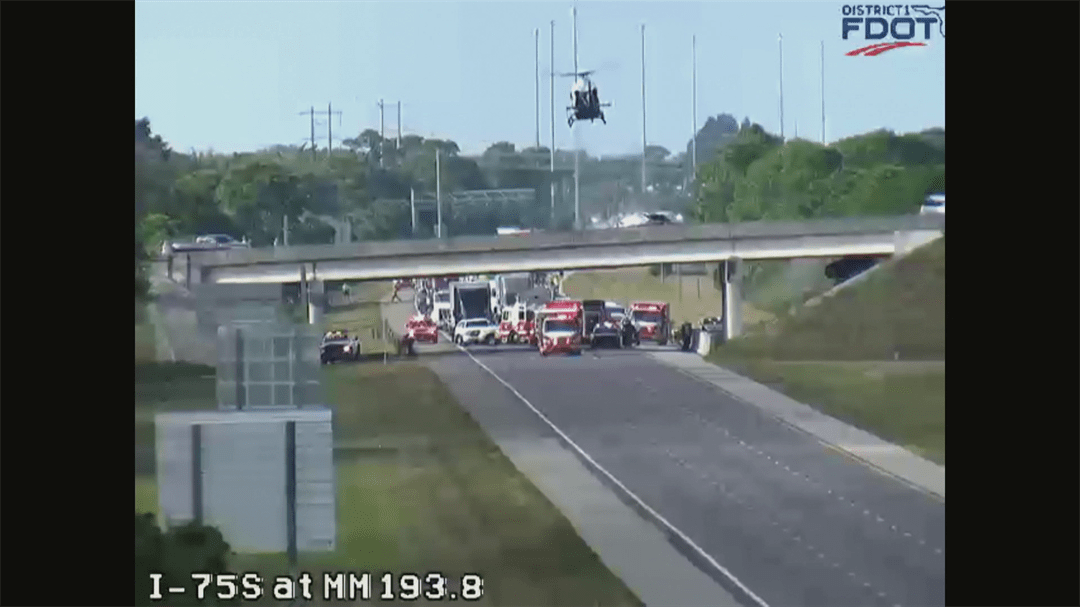 Twocar crash shuts down I75 in Venice Suncoast News and Weather Sarasota Manatee & Charlotte