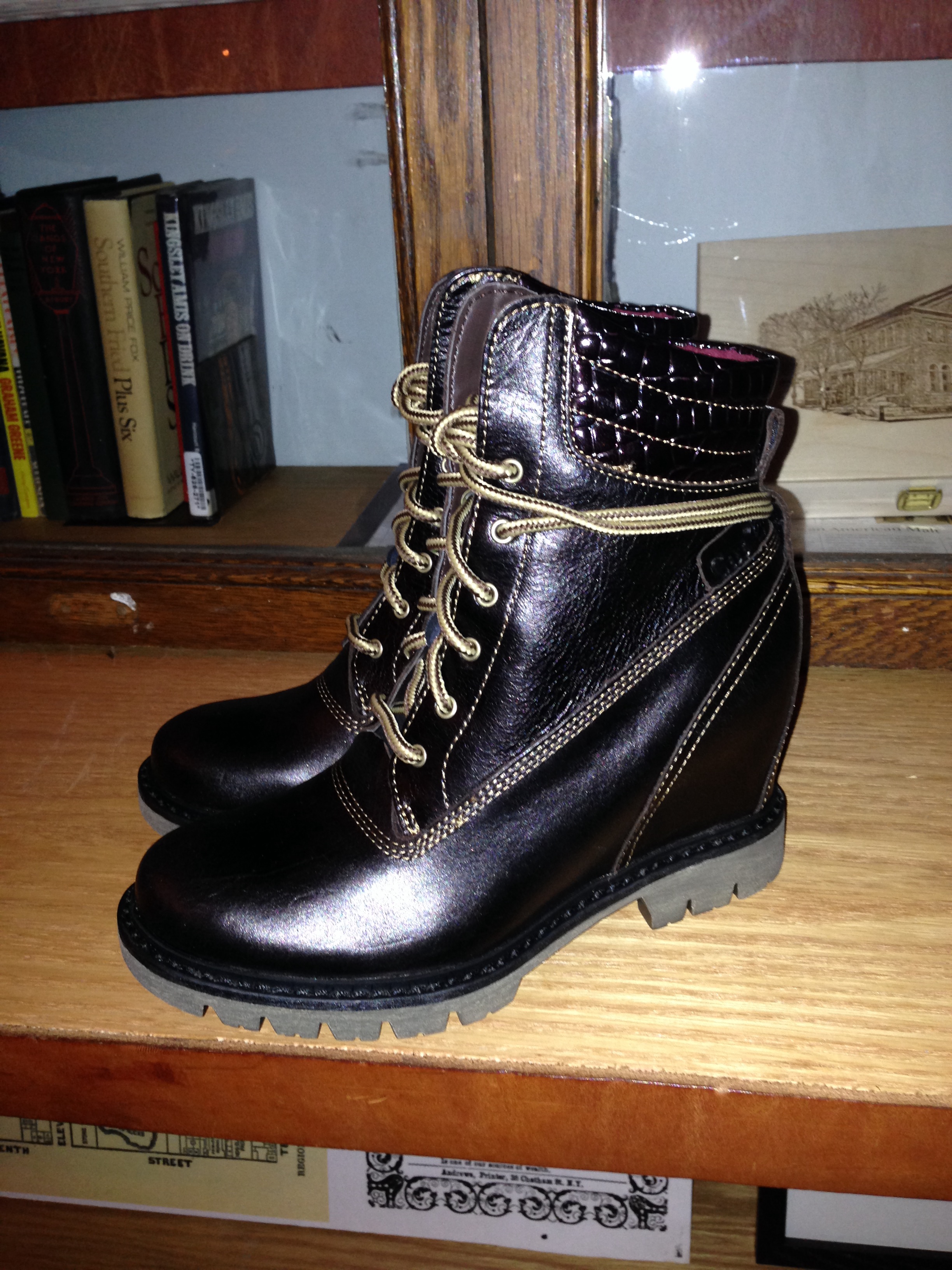 CAT Footwear Launches Footwear Collection With Fashion Show SNOBETTE