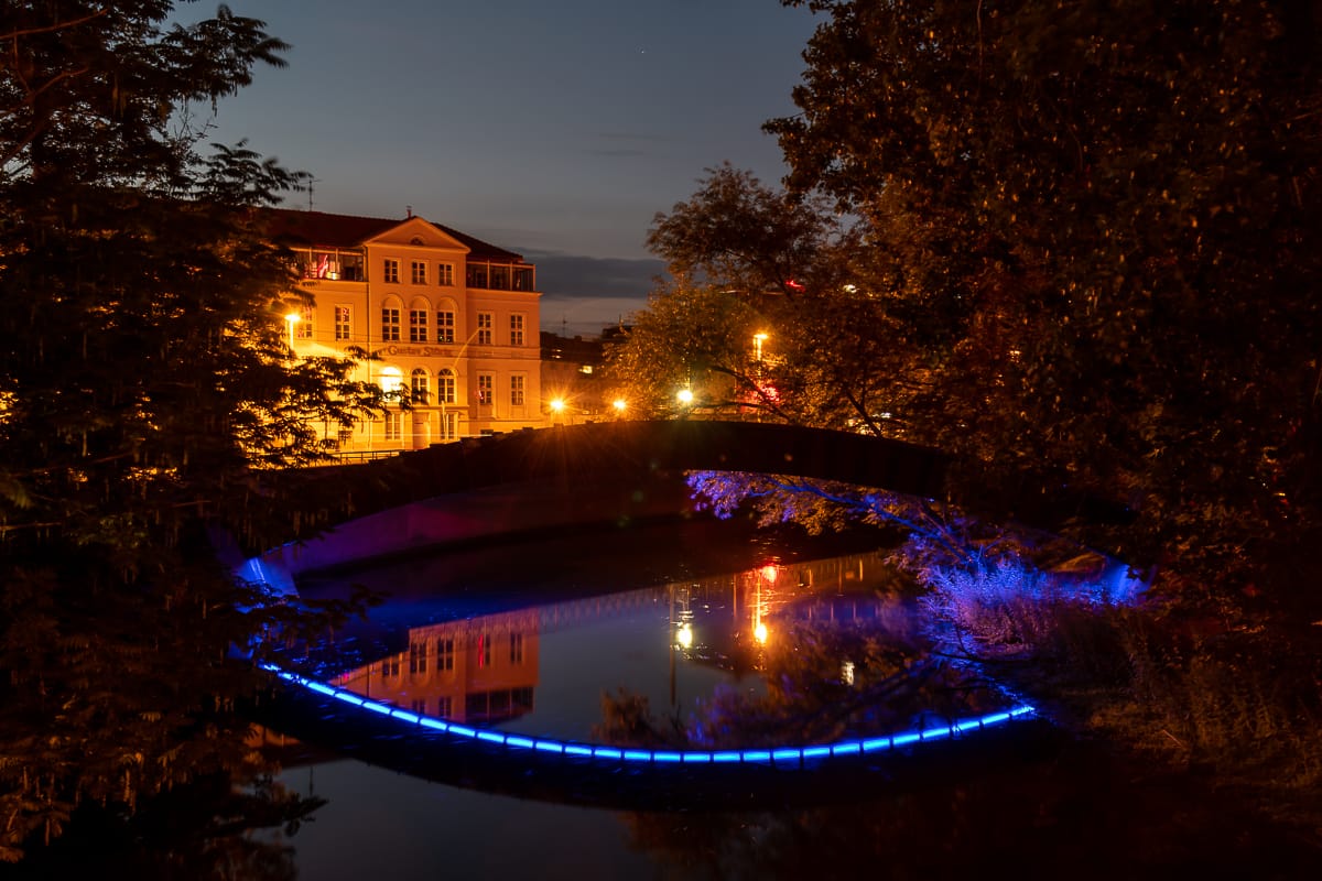 III Bogen der Erinnerung - Dauerinstallation beim Lichtparcours in Braunschweig.